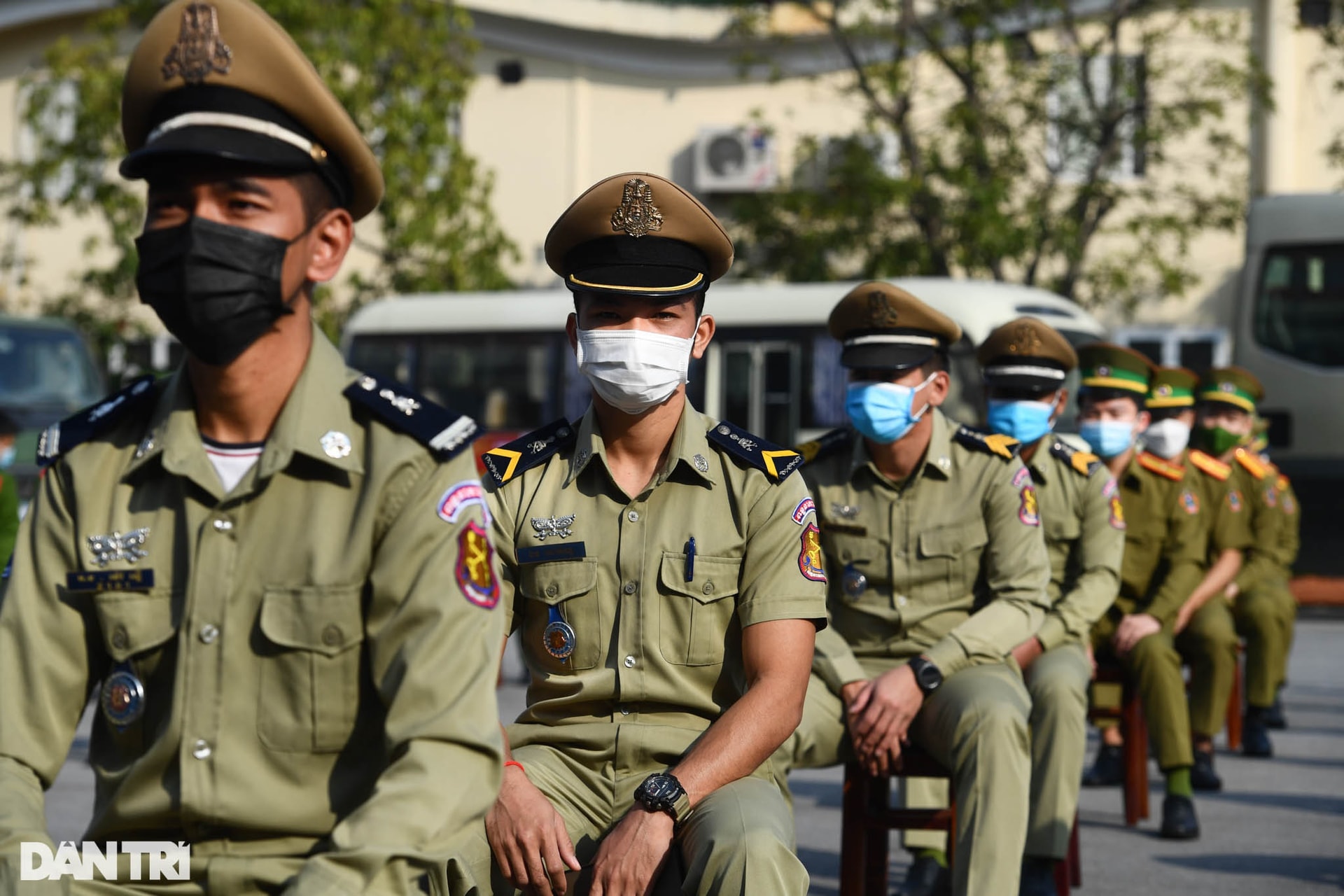 Chuyến xe mùa xuân đưa 300 học viên HV Cảnh sát nhân dân về quê đón Tết - 11