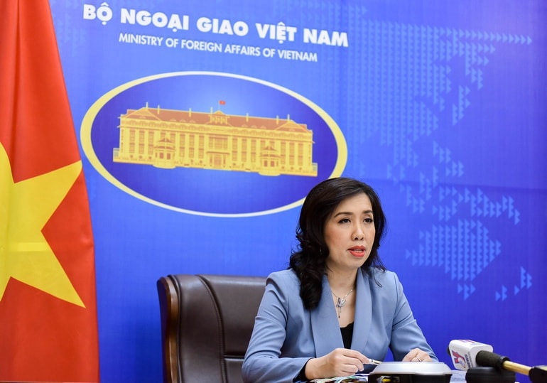 Người phát ngôn Bộ Ngoại giao nói về vụ máy bay Việt Nam bị đe dọa bắn hạ - 2 Người phát ngôn Bộ Ngoại giao nói về vụ máy bay Việt Nam bị đe dọa bắn hạ - 2