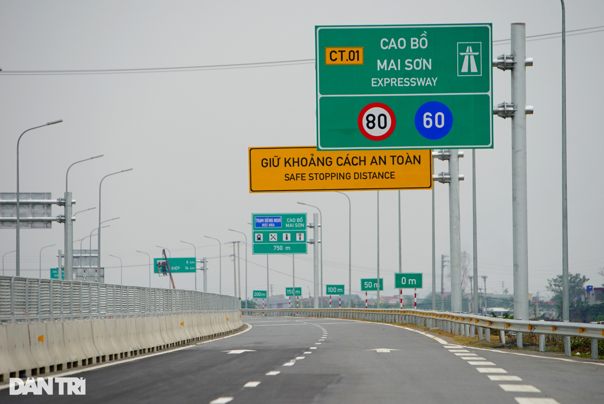 Toàn cảnh cao tốc Nam Định - Ninh Bình trước ngày thông xe - 5