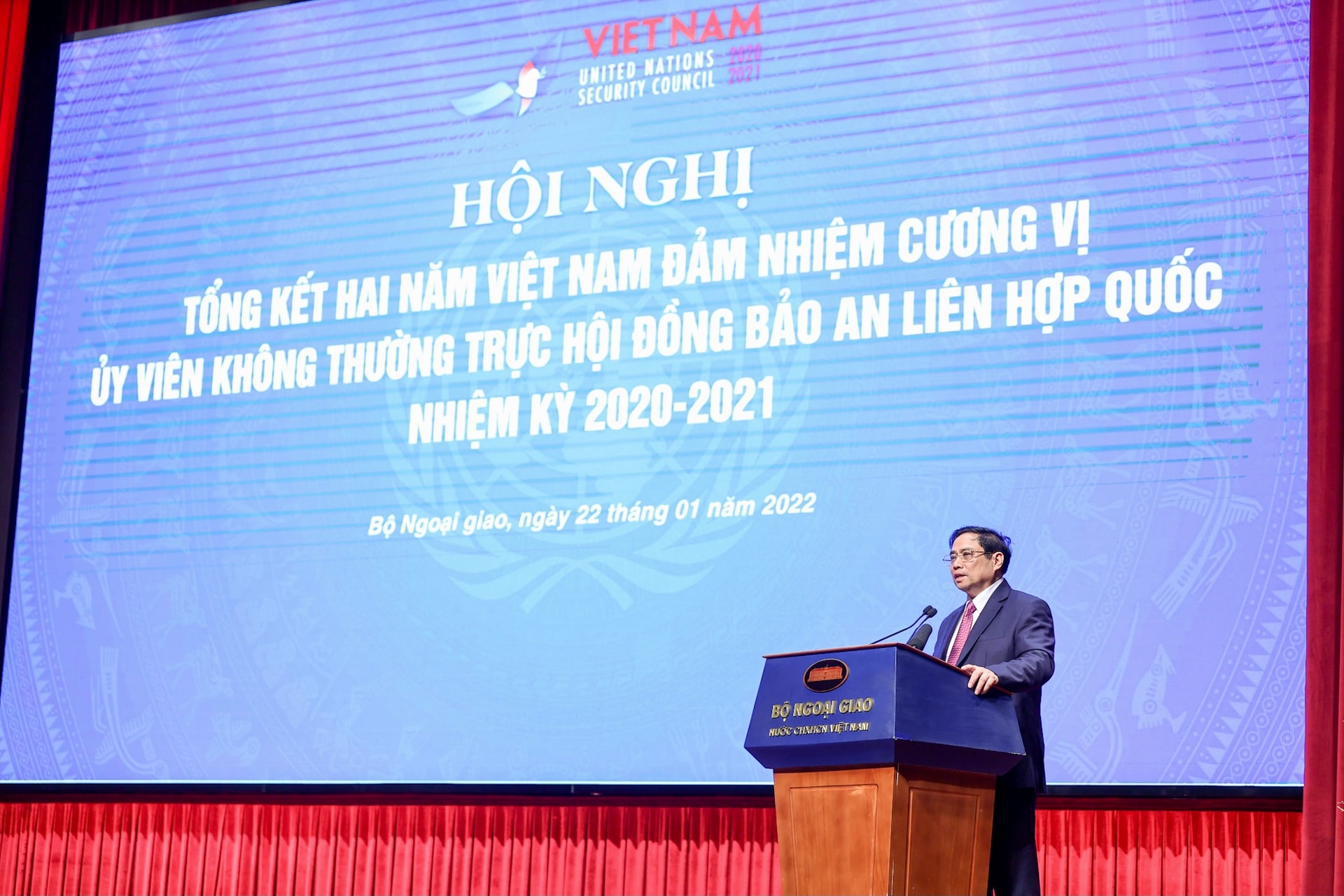 Tiếp tục đẩy mạnh và nâng tầm đối ngoại đa phương, tự tin, sẵn sàng thực hiện những nhiệm vụ lớn hơn - Ảnh 2. Tiếp tục đẩy mạnh và nâng tầm đối ngoại đa phương, tự tin, sẵn sàng thực hiện những nhiệm vụ lớn hơn - Ảnh 2.