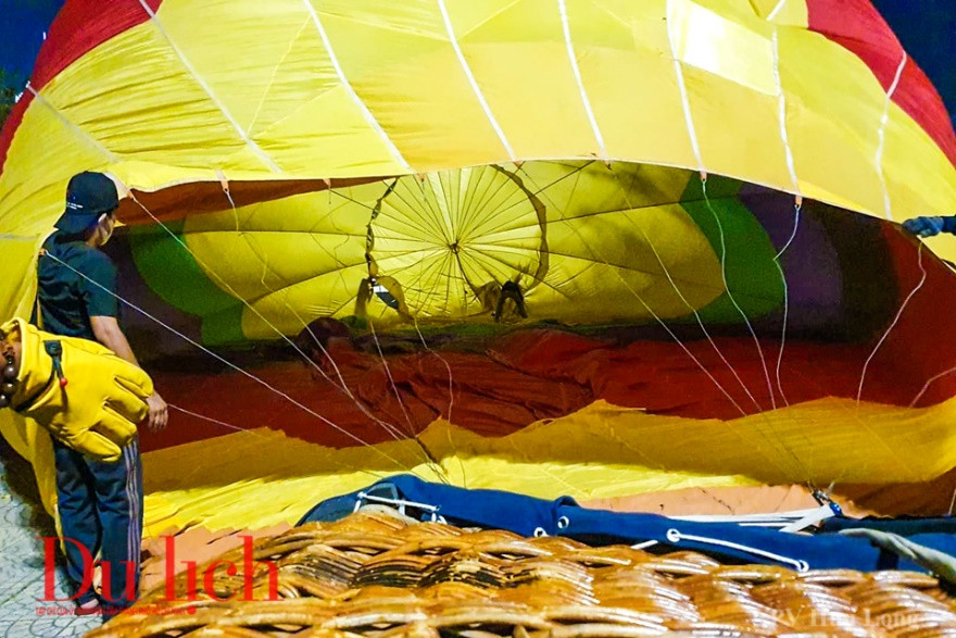 TP.HCM rực rỡ sắc màu trước giờ khai mạc Lễ hội Khinh khí cầu - 12