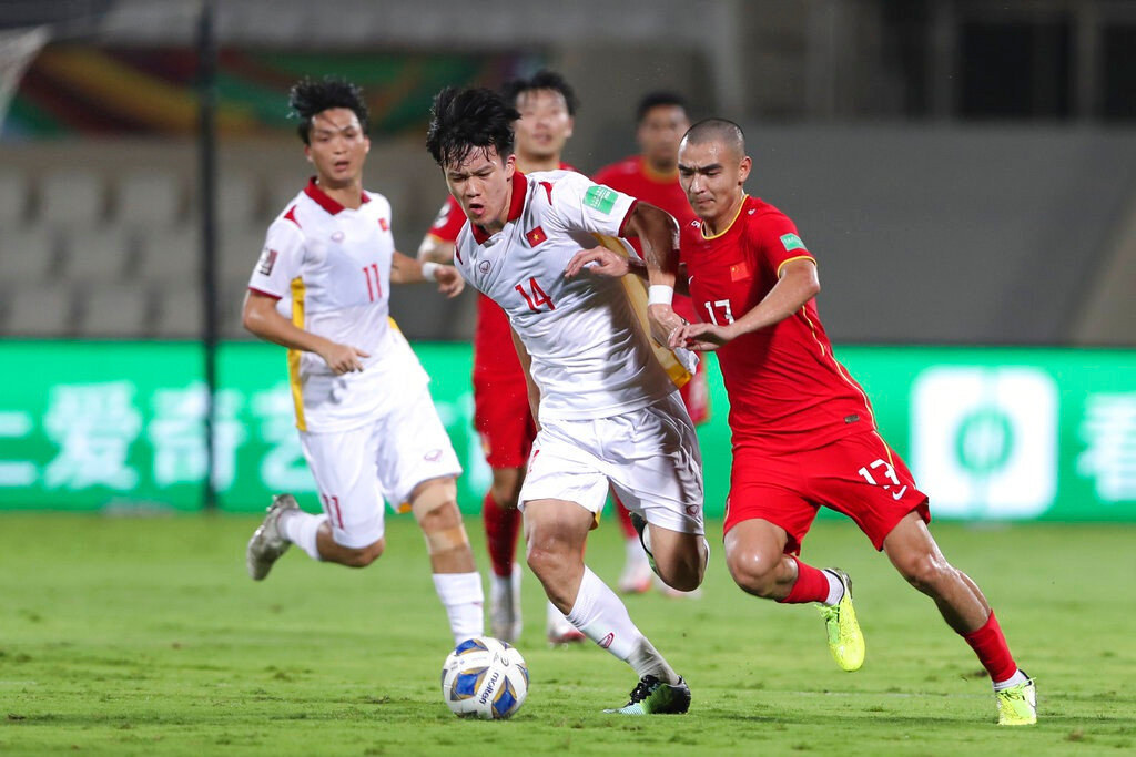 Người hâm mộ lạnh nhạt với trận đội tuyển Việt Nam - Trung Quốc ở Mỹ Đình - 1