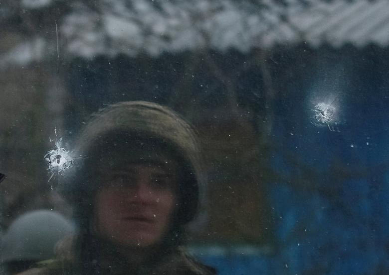 Bên trong chiến tuyến nóng rực ở miền Đông Ukraine - 10