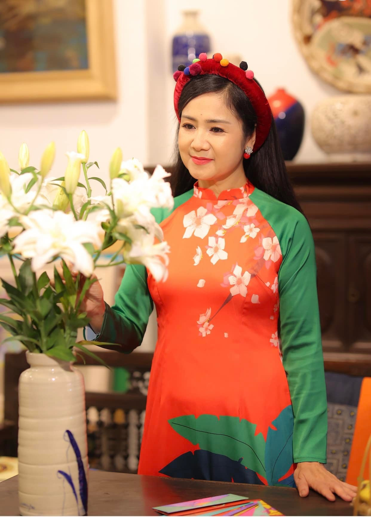 NSND Thu Hà, hoa hậu Giáng My 'lão hoá ngược' tuổi ngoài 50