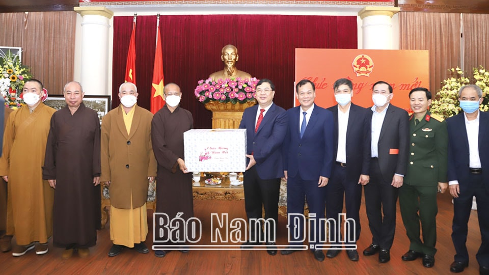 Giáo hội Phật giáo tiếp tục đồng hành, ủng hộ cấp ủy, chính quyền thực hiện thắng lợi các mục tiêu phát triển KT-XH - Ảnh 3. Giáo hội Phật giáo tiếp tục đồng hành, ủng hộ cấp ủy, chính quyền thực hiện thắng lợi các mục tiêu phát triển KT-XH - Ảnh 3.