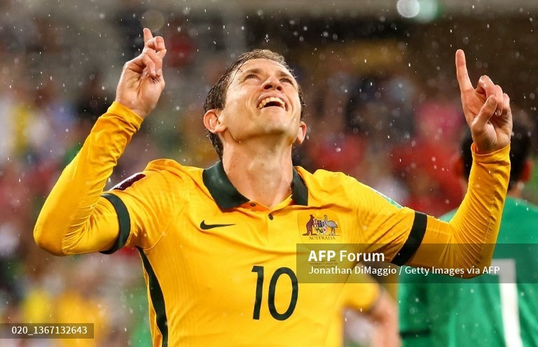 Craig Goodwin ăn mừng bàn thắng thứ 3 của tuyển Australia. Ảnh: AFP