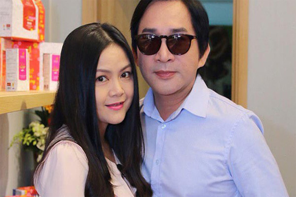 Bật mí cuộc sống riêng ít biết của Kim Tử Long và vợ kém 14 tuổi