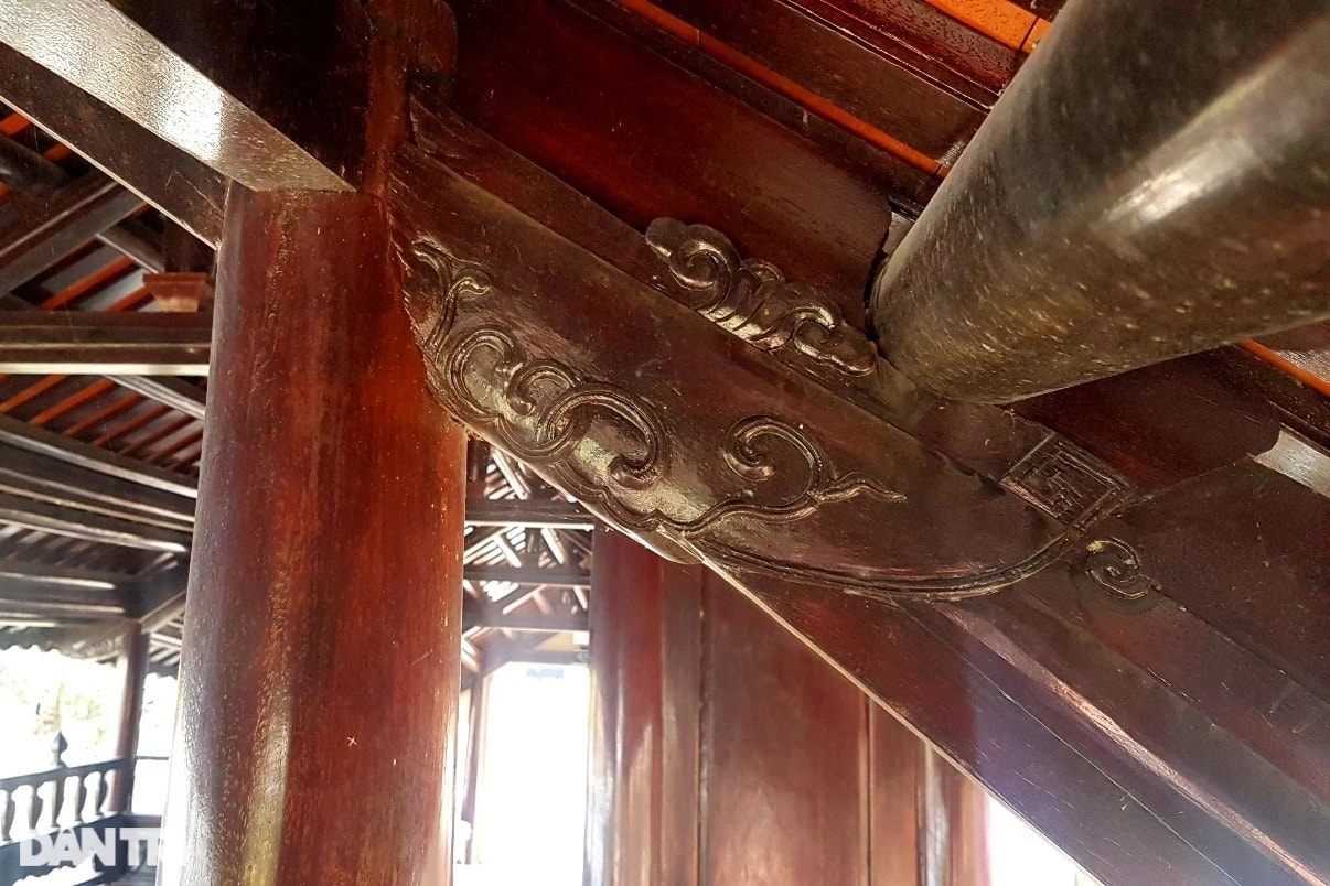 Hình ảnh cầu ngói hơn 250 năm tuổi vừa được trùng tu ở đất cố đô - 4 Hình ảnh cầu ngói hơn 250 năm tuổi vừa được trùng tu ở đất cố đô - 4