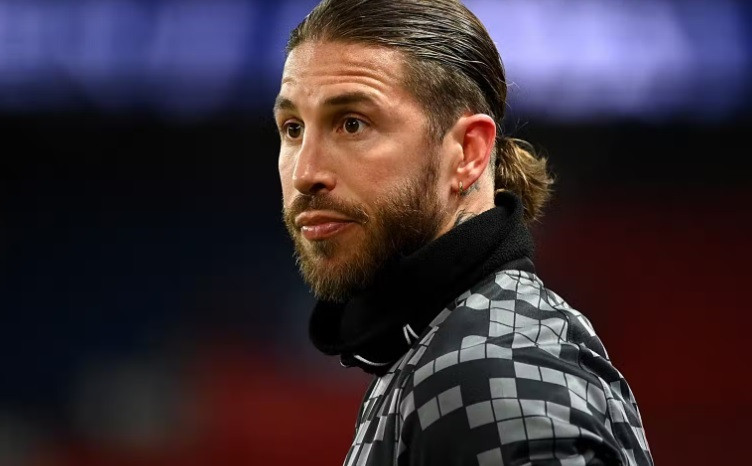 Sergio Ramos lại chấn thương, dấu hỏi lớn PSG đấu Real Madrid