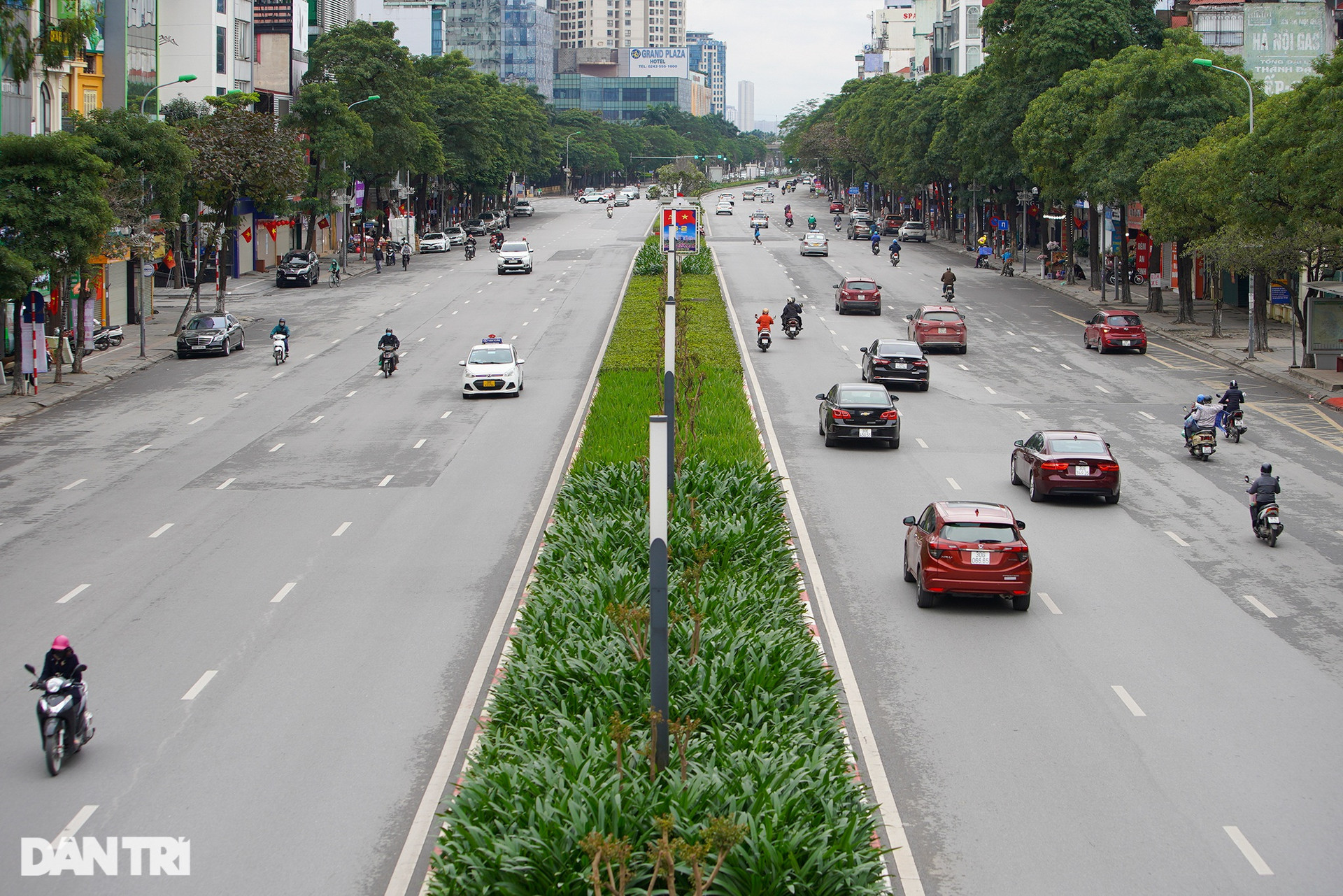 Toàn cảnh đường phố Hà Nội vắng vẻ, thông thoáng ngày cuối cùng năm Tân Sửu - 11