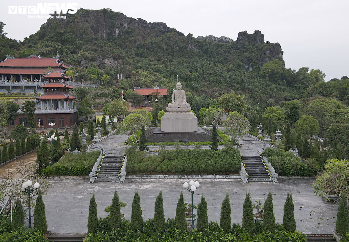 Cận cảnh ngôi chùa trên núi có pho tượng Phật bằng đồng lớn nhất Hải Phòng - 13