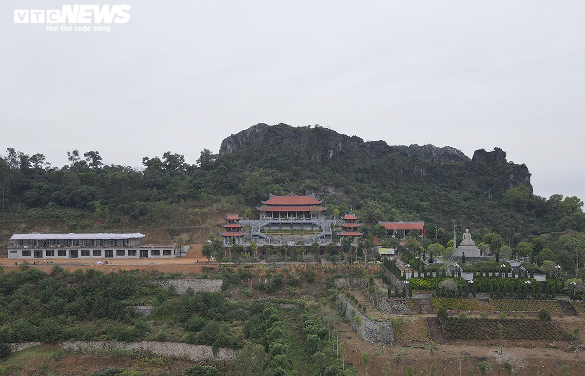 Cận cảnh ngôi chùa trên núi có pho tượng Phật bằng đồng lớn nhất Hải Phòng - 3