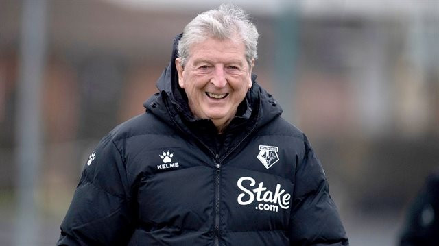 198582_220125-roy-hodgson-first-session-training-3664-featured_image.jpg