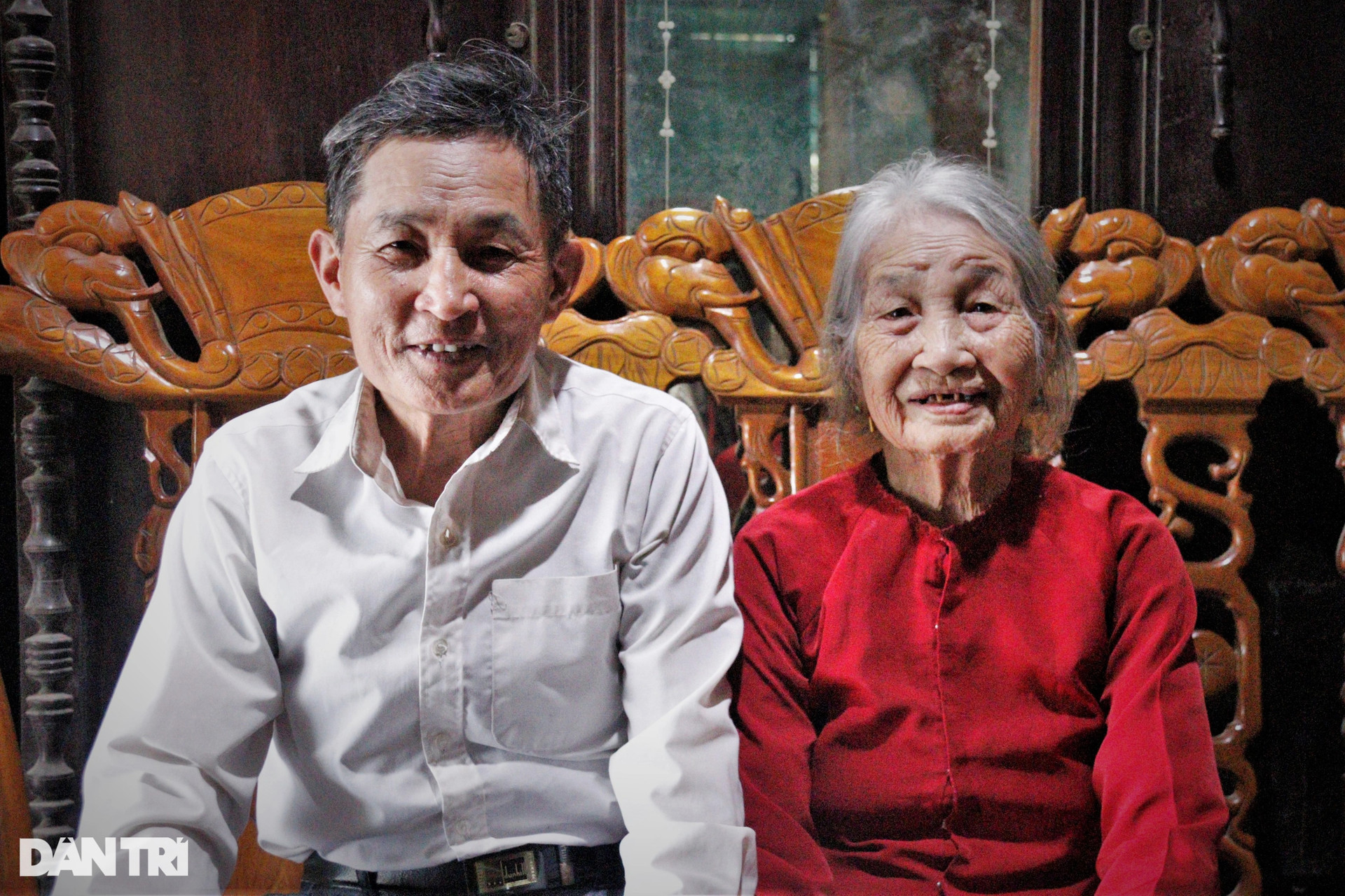 Thán phục cụ bà 101 tuổi vẫn xâu kim, đọc truyện Kiều vanh vách - 2