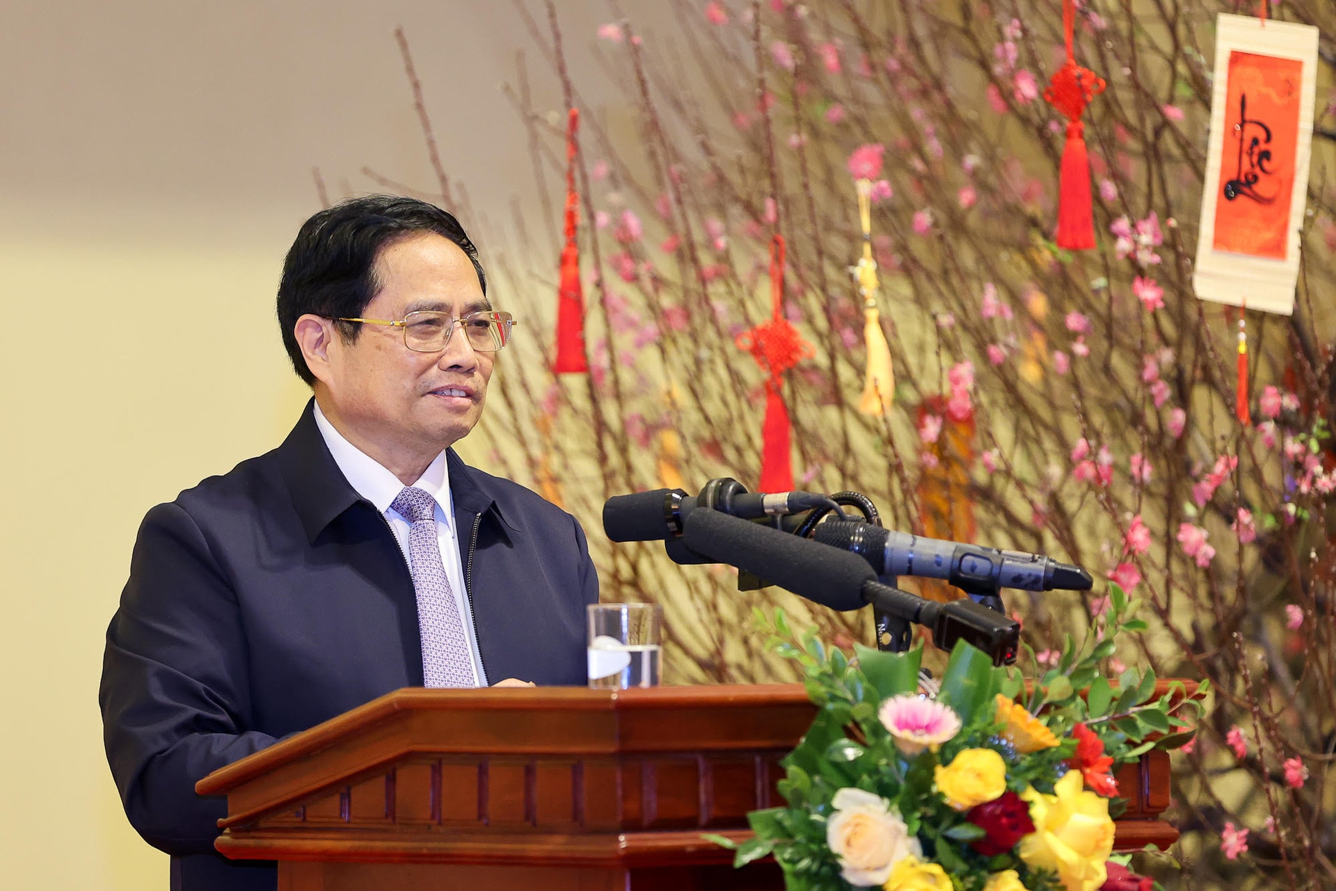 Ngành ngân hàng phải góp phần đắc lực, quan trọng vào phục hồi nhanh, phát triển bền vững - Ảnh 4. Ngành ngân hàng phải góp phần đắc lực, quan trọng vào phục hồi nhanh, phát triển bền vững - Ảnh 4.