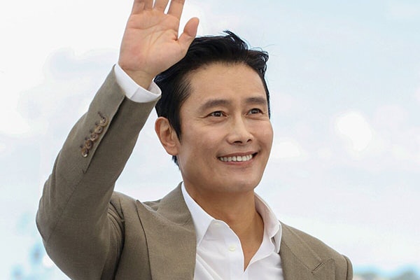 Lee Byung Hun mắc Covid-19