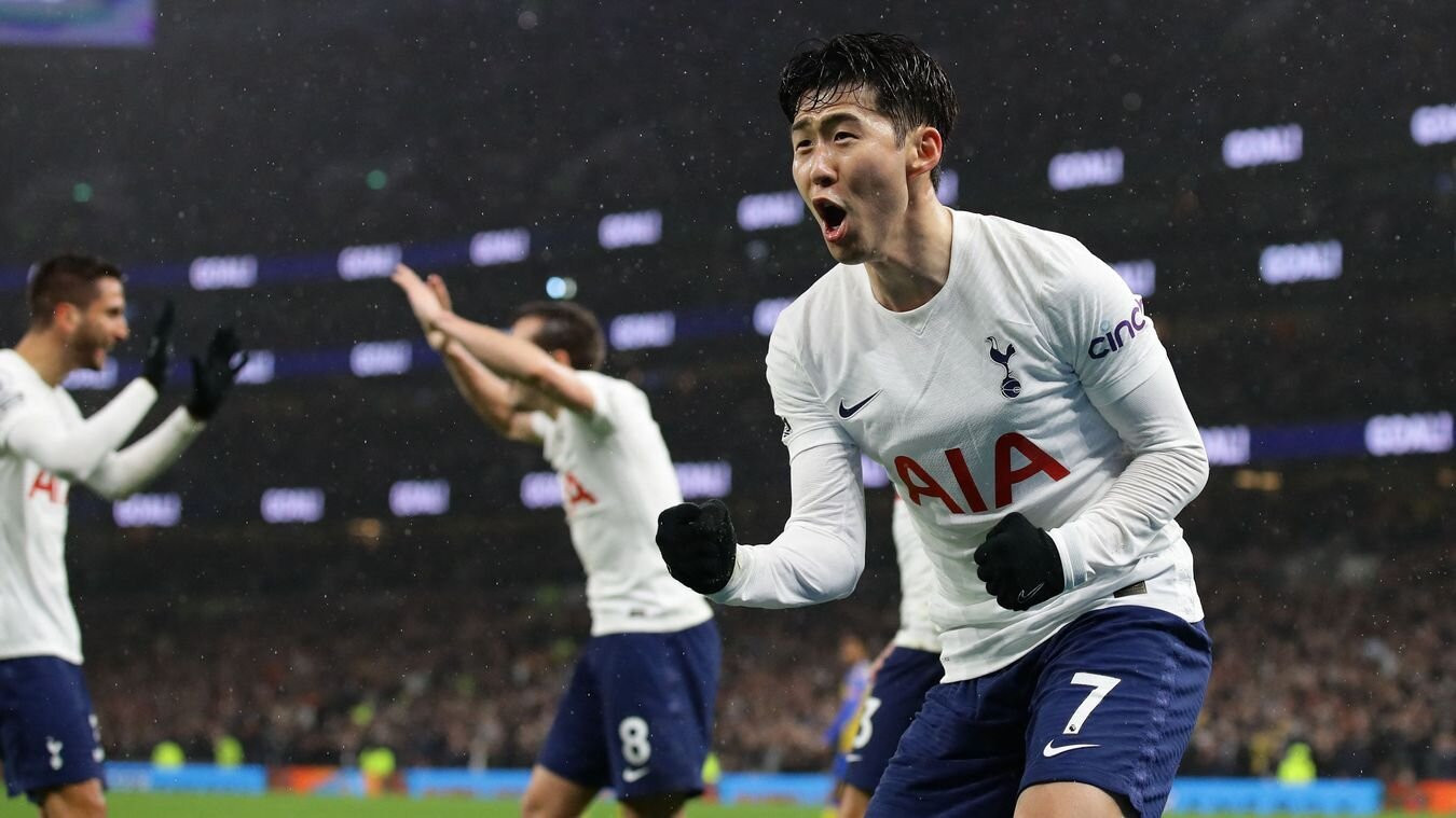 Son Heung-min lập cú đúp, Tottenham vẫn thua sốc