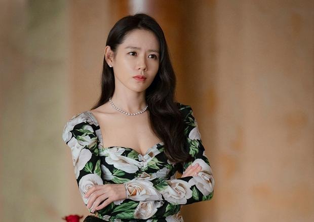 Hoa mắt trước gia tài ngất ngưởng nhà Hyun Bin - Son Ye Jin-2