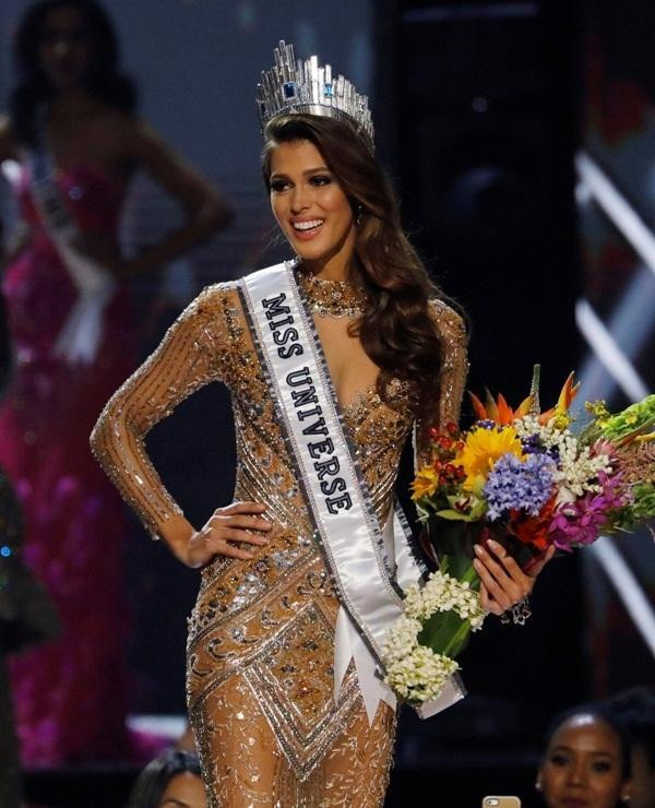 Mặt mộc Miss Universe: Đương kim tưởng đẹp nhất hóa đội sổ?-13