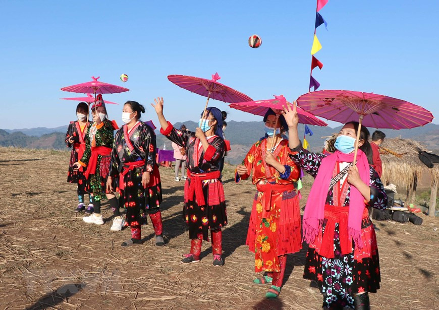 Điện Biên: Phục dựng lễ hội Gầu Tào của cộng đồng dân tộc Mông - 12