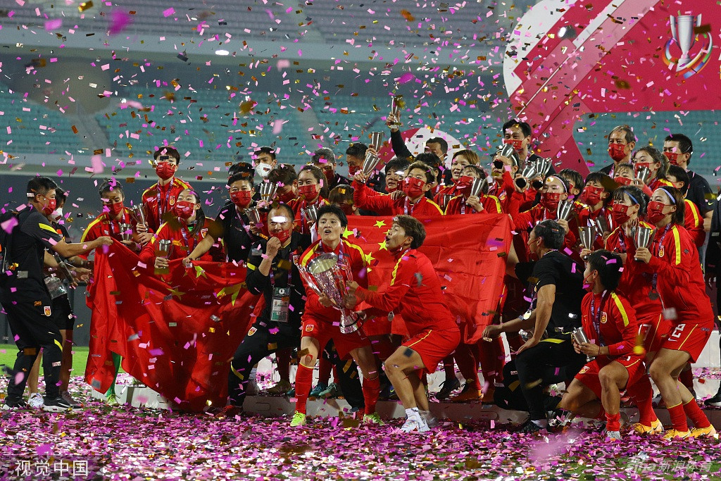 Báo Trung Quốc sốc với mức lương thấp của đội tuyển nữ Việt Nam - 1