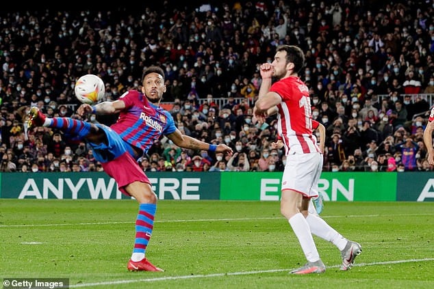 Thắng đậm Bilbao, Barcelona áp sát top 3 La Liga - 1