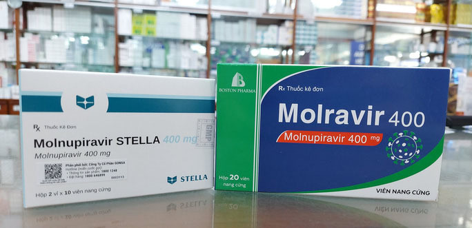 Người dân đưa video test nhanh đi mua thuốc Molnupiravir, không cần đơn bác sĩ