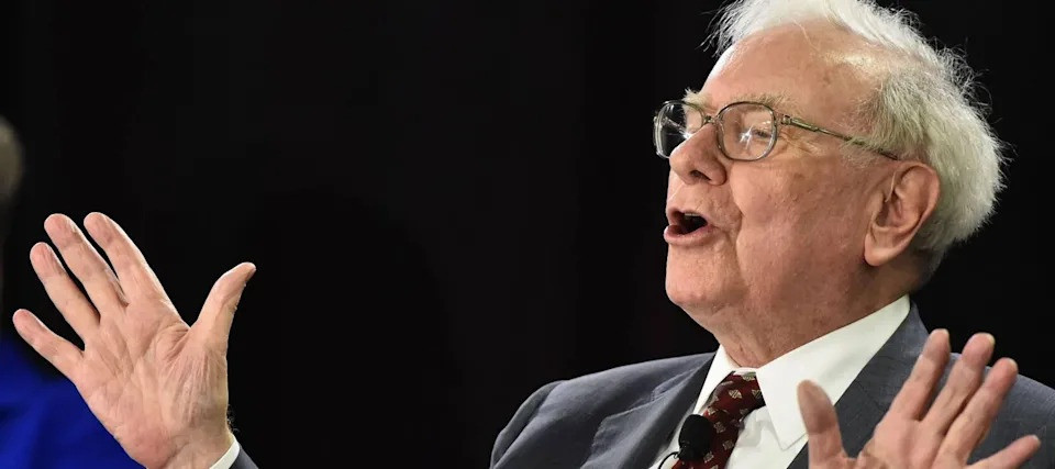 Học cách tỷ phú Warren Buffett dạy con về tài chính - 1