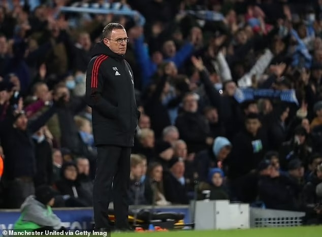 HLV Ralf Rangnick: Tôi không thể trách ai sau trận thua Man City - 2 HLV Ralf Rangnick: Tôi không thể trách ai sau trận thua Man City - 2