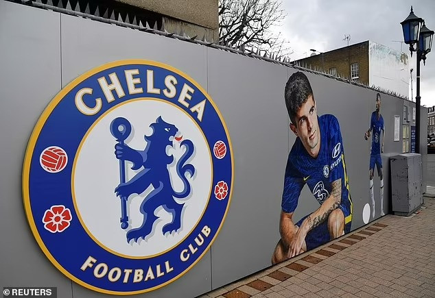 Lộ diện tỷ phú muốn mua Chelsea ngay trong tuần này - 2