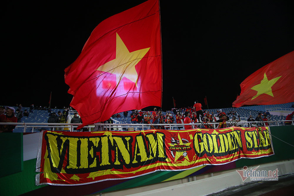 Việt Nam đấu Oman: Khán giả không phải xét nghiệm Covid-19