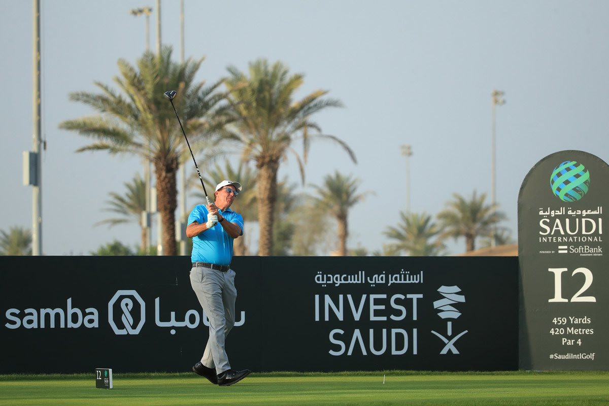 golf-saudi-arabia.jpg