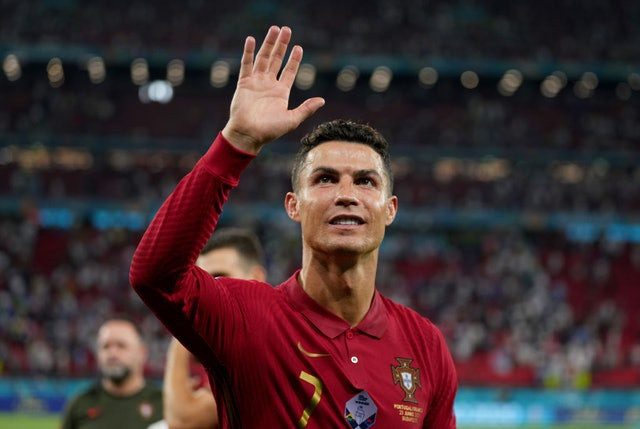 Đội tuyển Bồ Đào Nha lo sợ bị loại khỏi World Cup vì C.Ronaldo - 1
