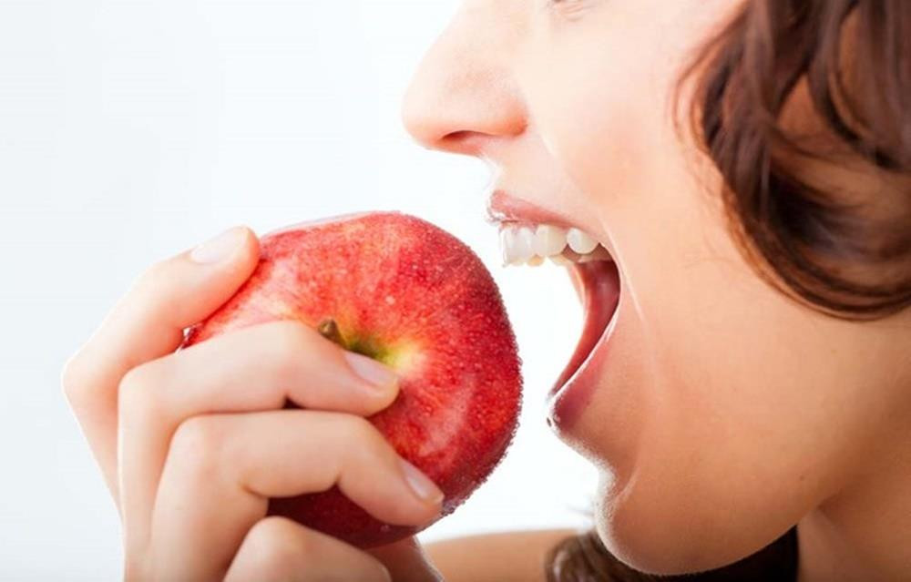 Ăn táo thời điểm nào trong ngày là có lợi cho sức khoẻ nhất? - 1