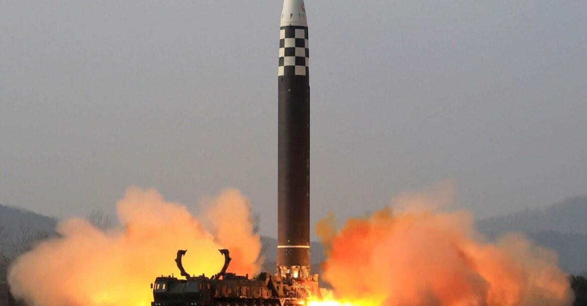 Triều Tiên phóng tên lửa: Mỹ dự đoán, ra cam kết với Bình Nhưỡng và các đồng minh Đông Bắc Á. (Nguồn: AFP)