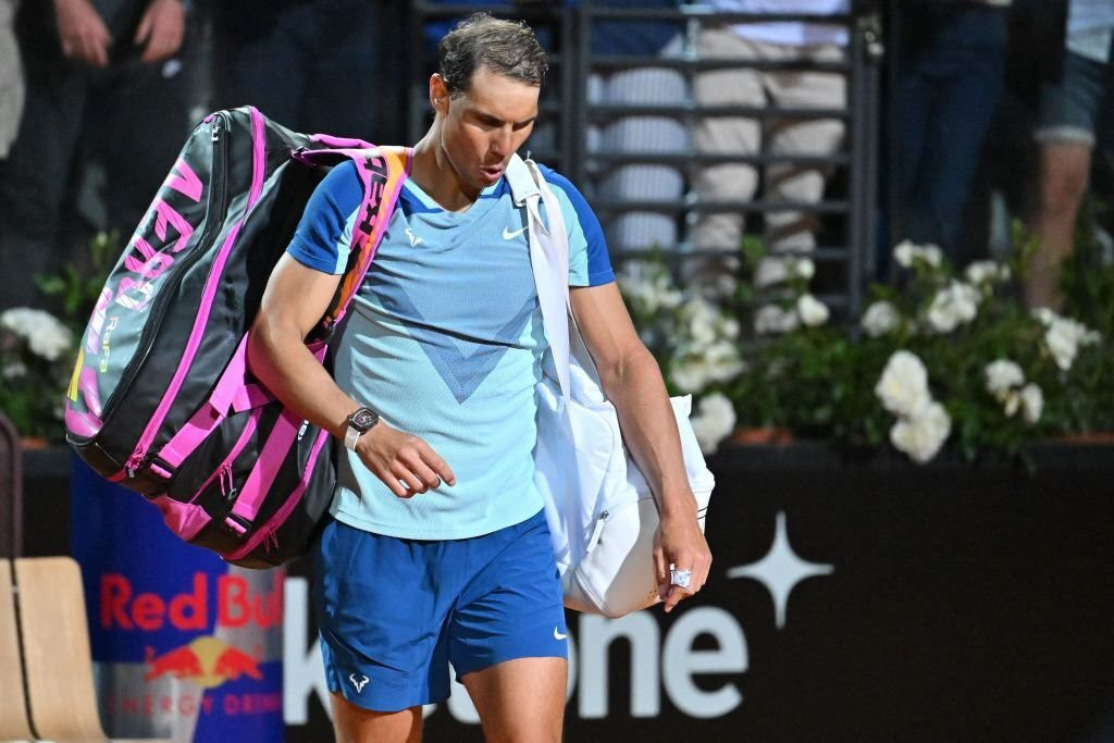 Djokovic dễ dàng vào tứ kết, Nadal bị loại - 4
