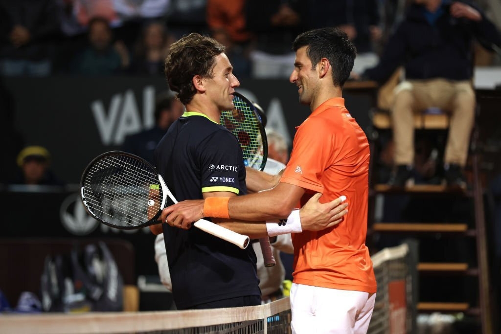 Djokovic cán mốc 1000 chiến thắng, vào chung kết Rome Masters - 2