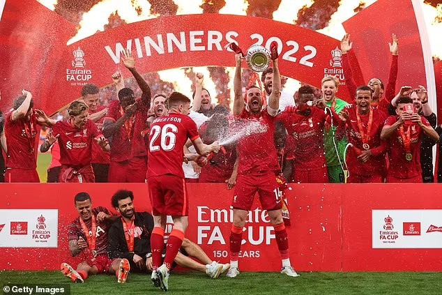 Liverpool trả giá cực đắt sau khi giành ngôi vương FA Cup - 2