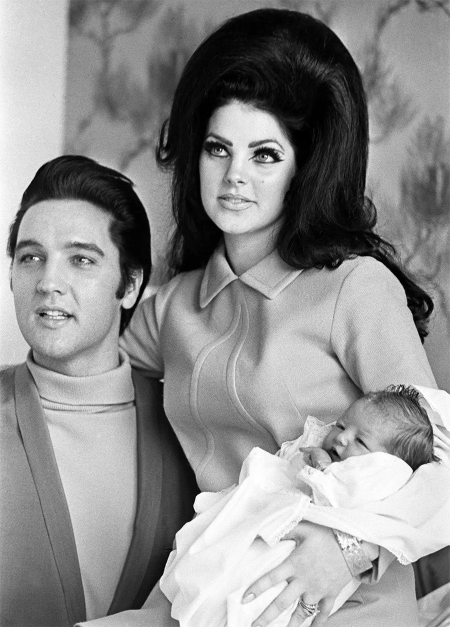 Vợ cũ của Elvis Presley rơi nước mắt khi xem phim về chồng - 2