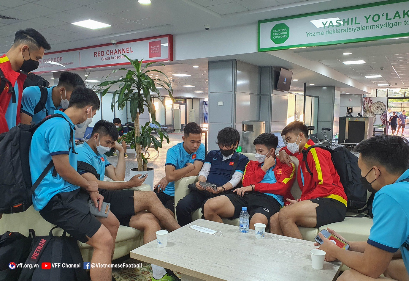 U23 Việt Nam gặp sự cố khi đổ bộ tới Uzbekistan dự giải châu Á - 4