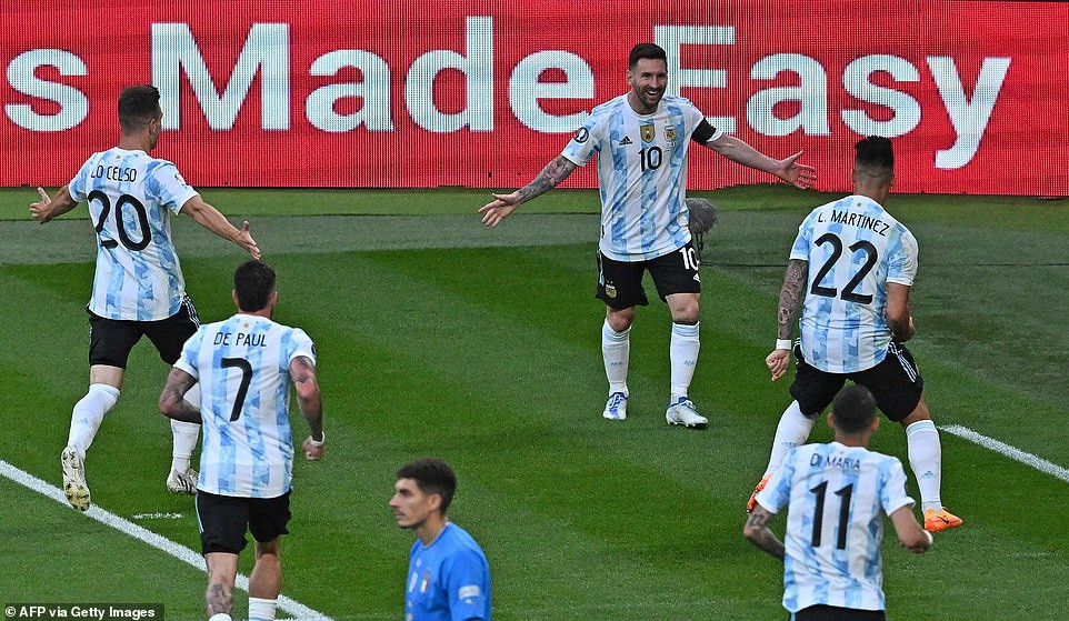 Messi tỏa sáng, Argentina thắng đậm Italy và giành Siêu Cúp Liên lục địa - 6