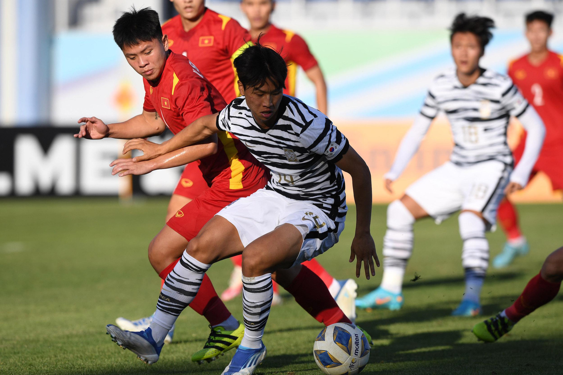 Cầm hòa ĐKVĐ U23 Hàn Quốc, U23 Việt Nam sáng cửa vượt vòng bảng - 1