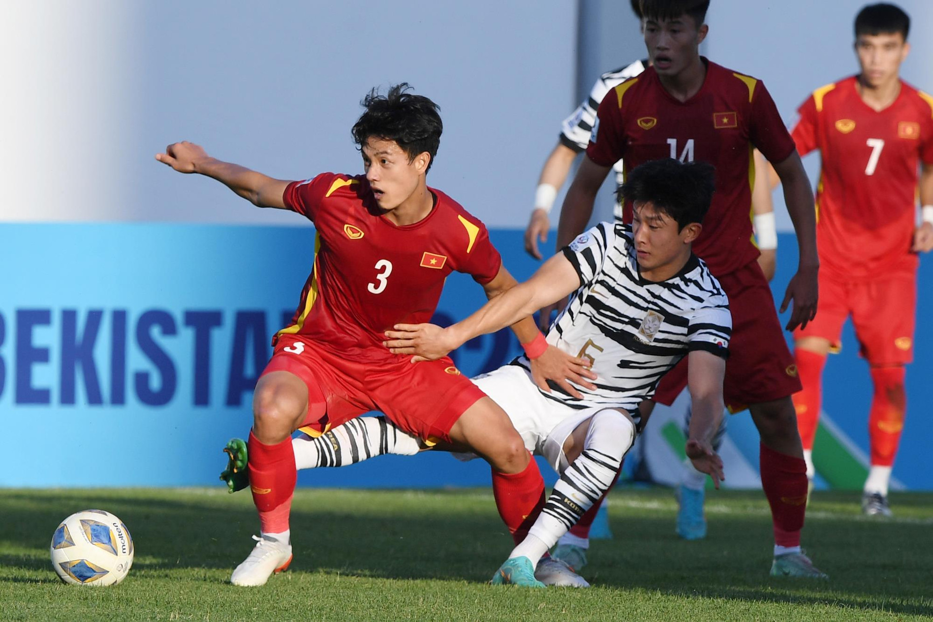 Cầm hòa ĐKVĐ U23 Hàn Quốc, U23 Việt Nam sáng cửa vượt vòng bảng - 3