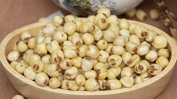 5 tác dụng kỳ diệu của hạt sen với sức khỏe không phải ai cũng biết, mách nhỏ bạn thời điểm ăn hạt sen tốt nhất trong ngày-3