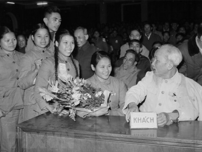 Kể chuyện Bác Hồ 13