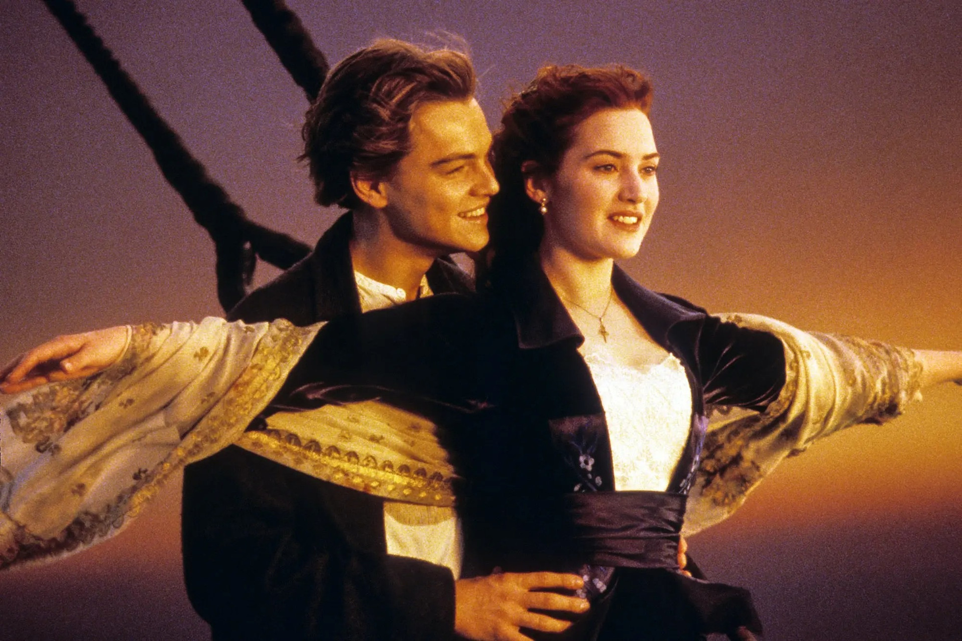 Titanic ra rạp sau 25 năm: Những bí mật bất ngờ được hé lộ - 1
