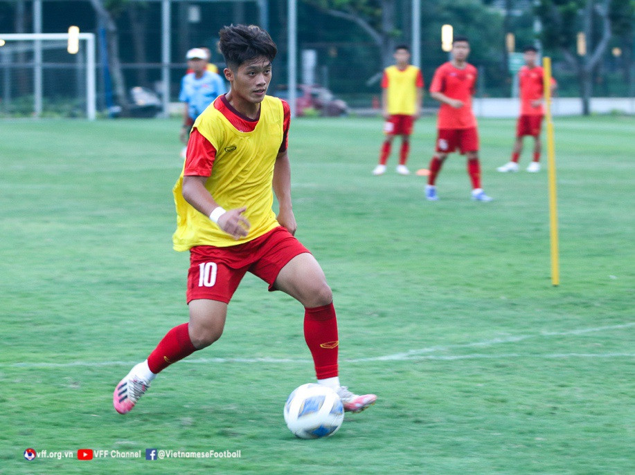 U19 Việt Nam rèn miếng đánh tấn công chờ quyết đấu Indonesia - 5