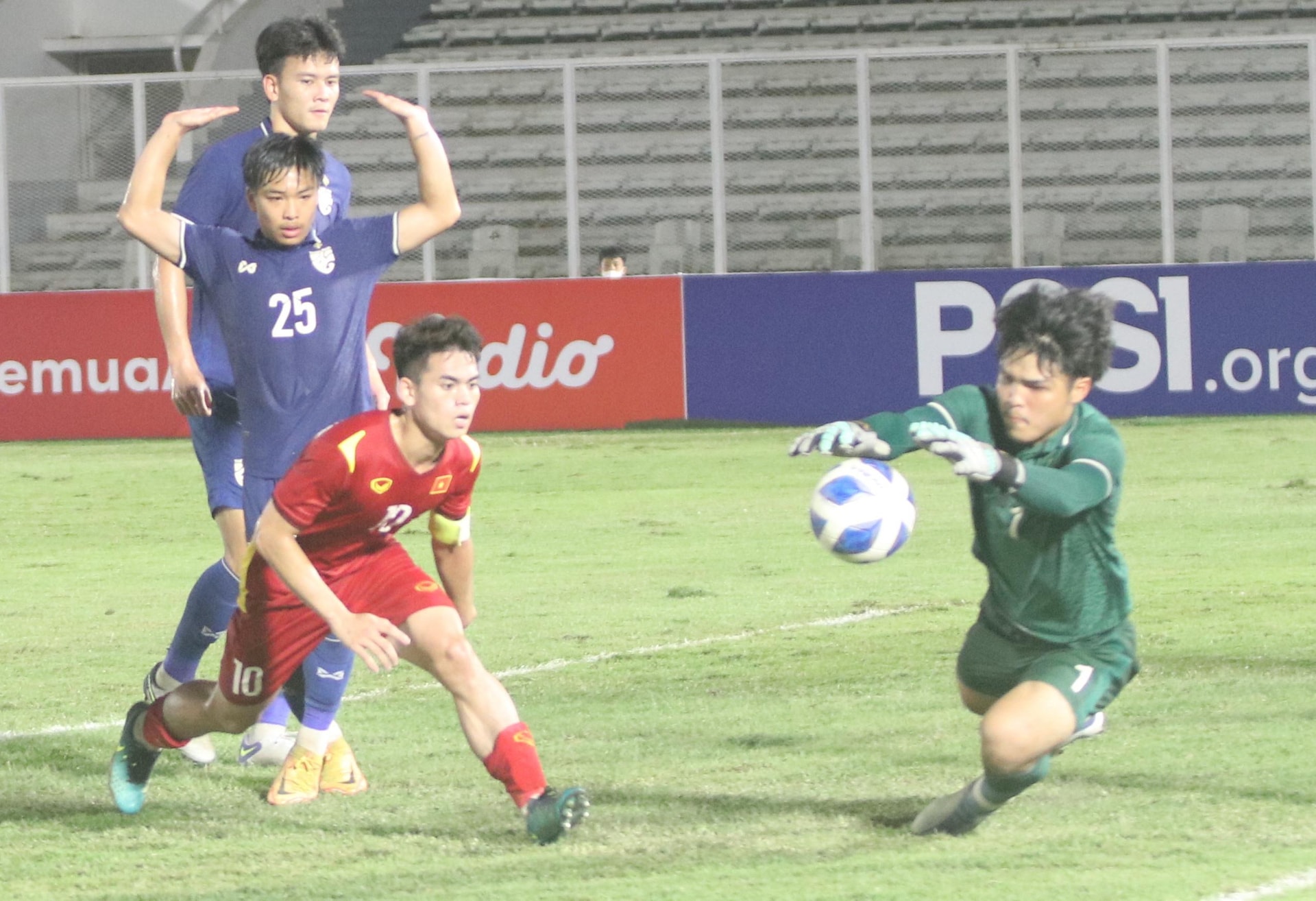 U19 Việt Nam dắt tay U19 Thái Lan vào bán kết U19 Đông Nam Á  - 2