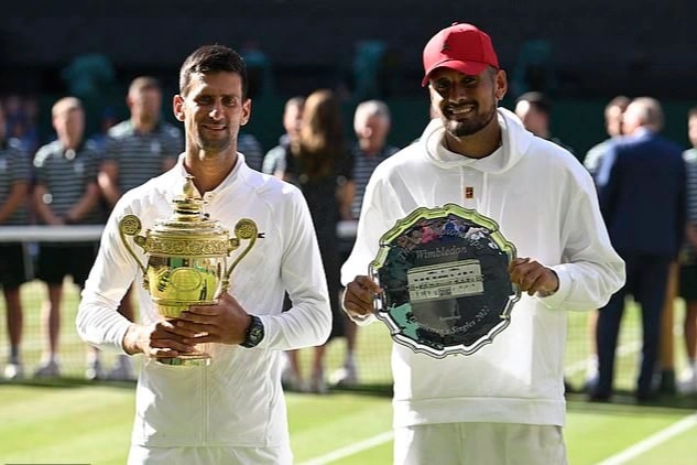 Báo chí thế giới: Djokovic sắp bắt kịp kỷ lục của Nadal - 1