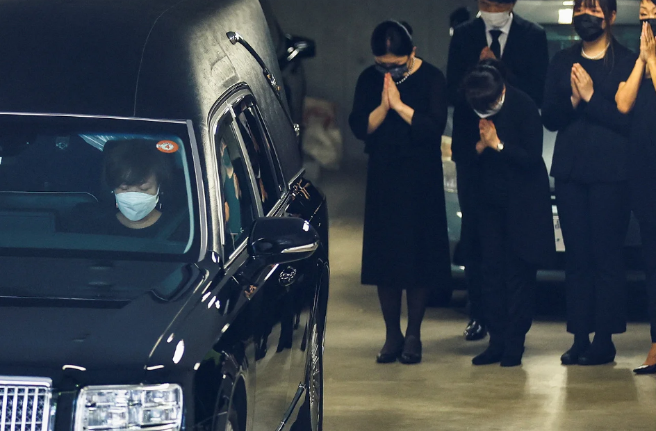 Xúc động lời cuối của phu nhân gửi cựu Thủ tướng Abe - 2